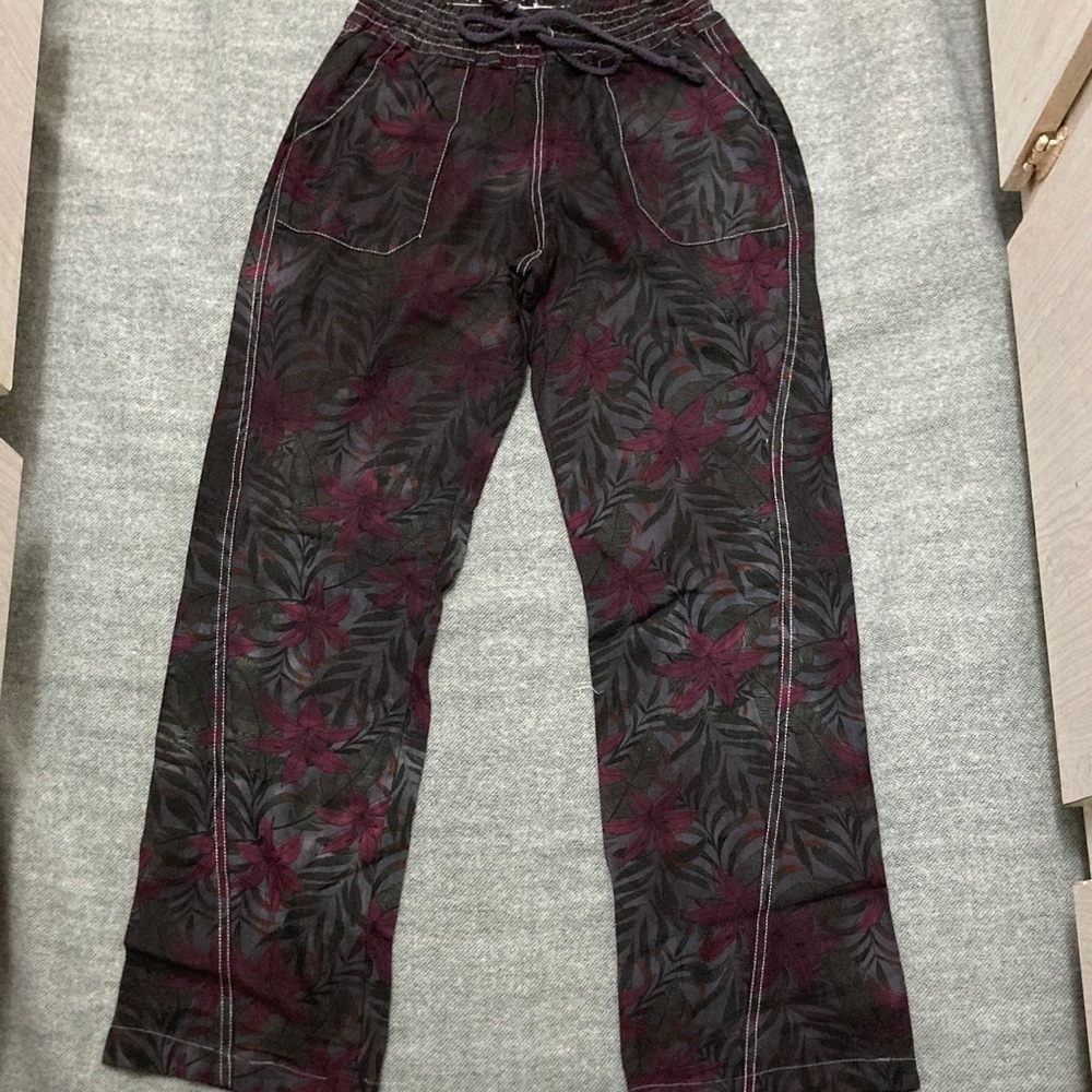 Floral Patterned Pants